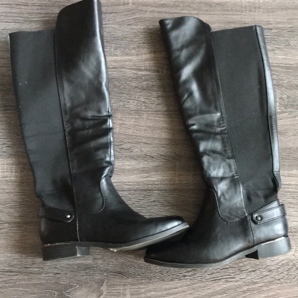 Black Boots